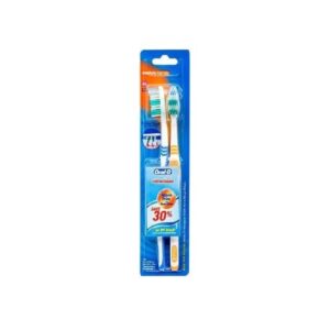 Oral B Toothbrush Classic Ultra Clean 40 Medium 2's